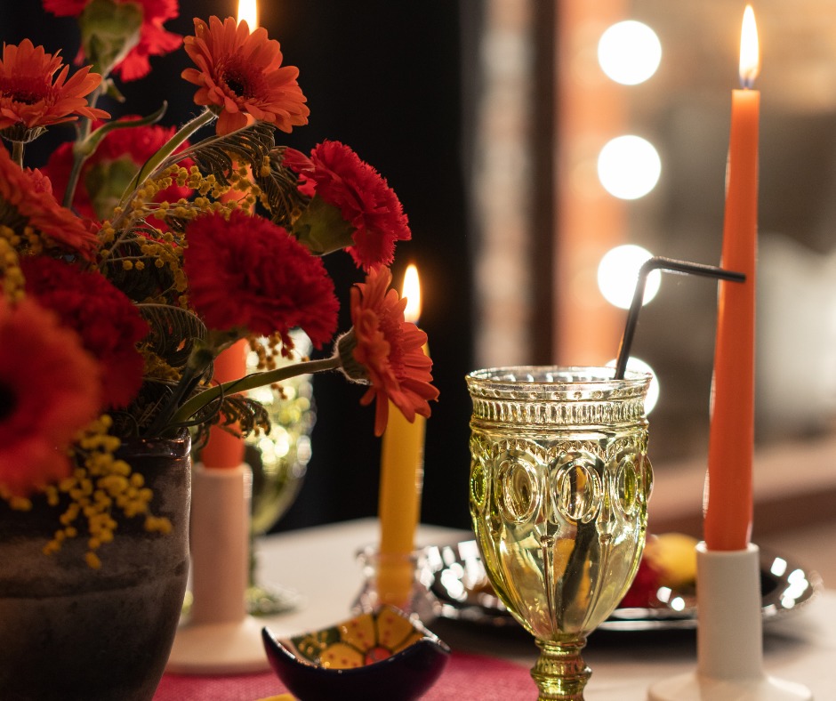 lighting for thanksgiving table decor